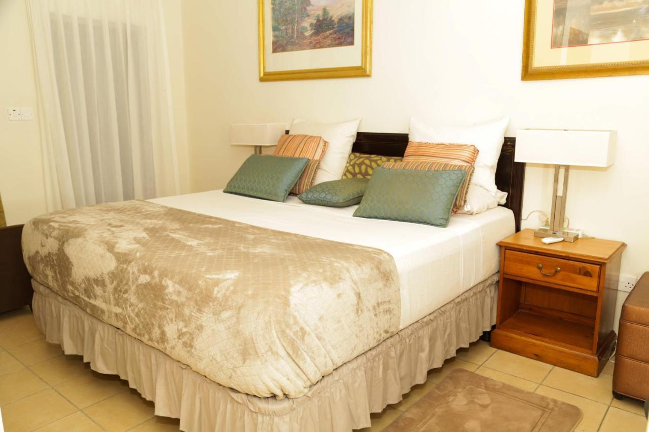 Hotel Mallika Company, Sl Freetown Ngoại thất bức ảnh